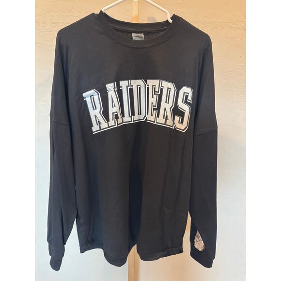 Las Vegas Raiders Gameday Couture Sequin Top NWOT Size M - Picture 3 of 5